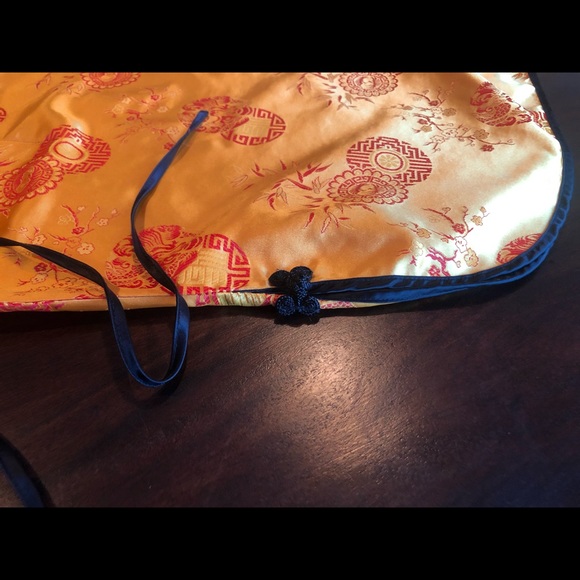 Custom made Yellow Asian Skirt XL - Picture 8 of 8